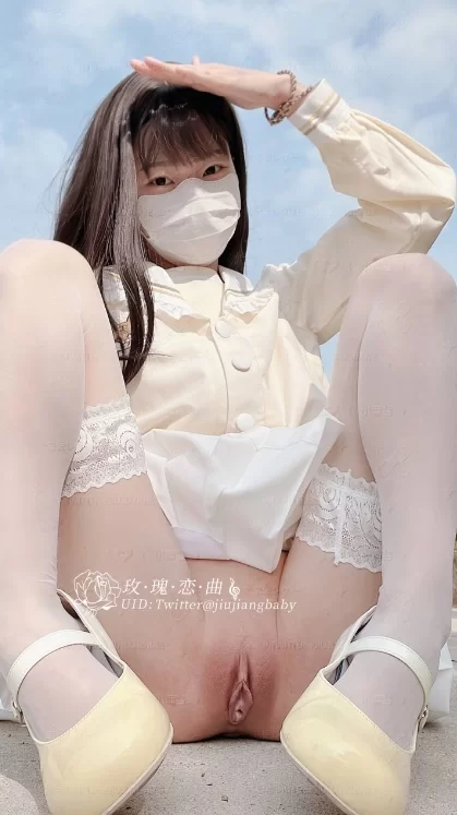 国产模特 小酒酱 推特合集 29P+14V-485M【29P+14V+485M】