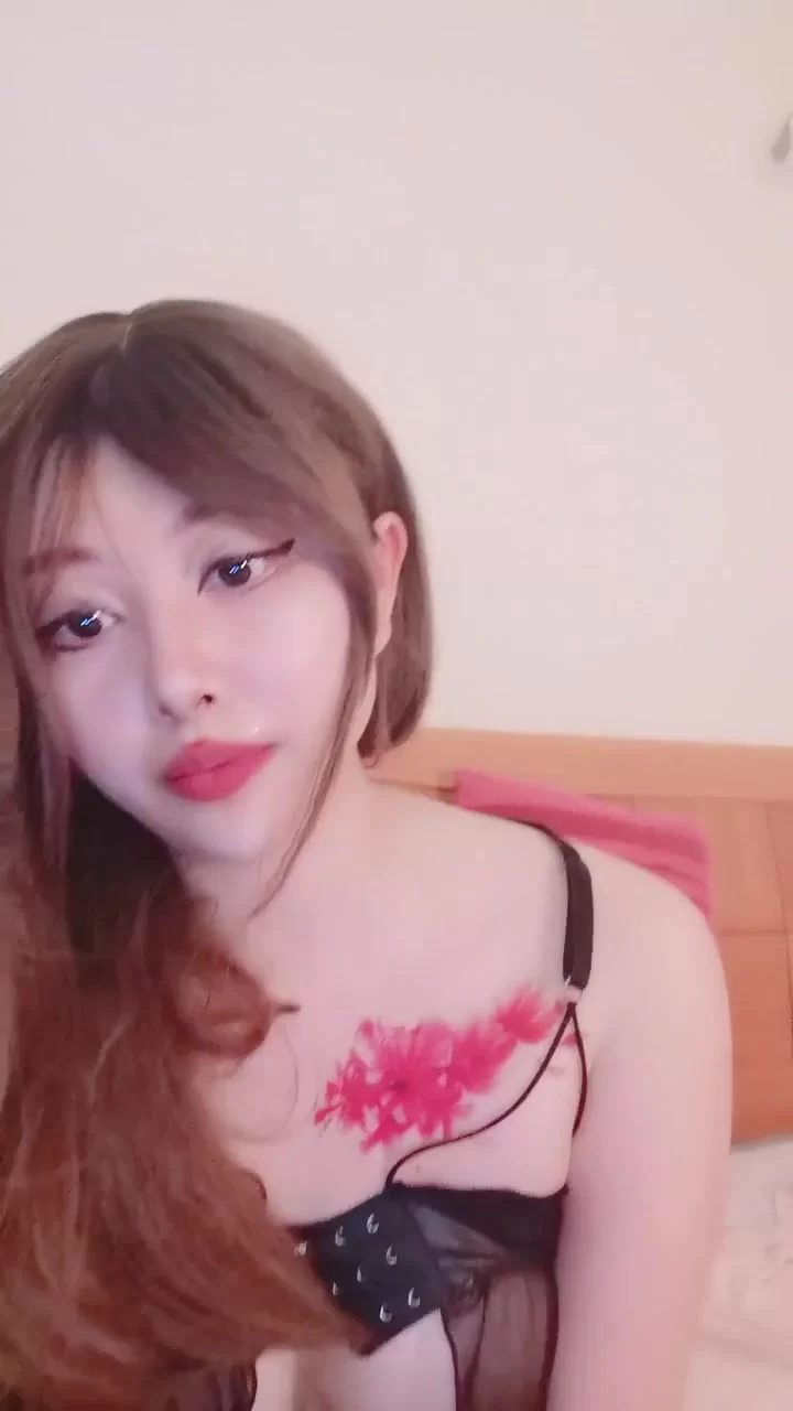 自拍 高颜值丰乳肥臀御姐性感骚舞道具自慰【1+1.8g】