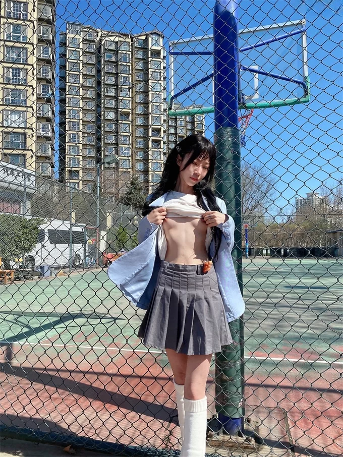 美女御姐 彤彤乖 – 反差婊子露出母狗 合集【45P9V+7.27G】