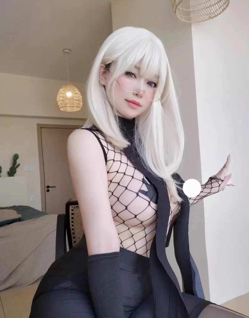 国产coser 女主K写真合集【npv+18g+】