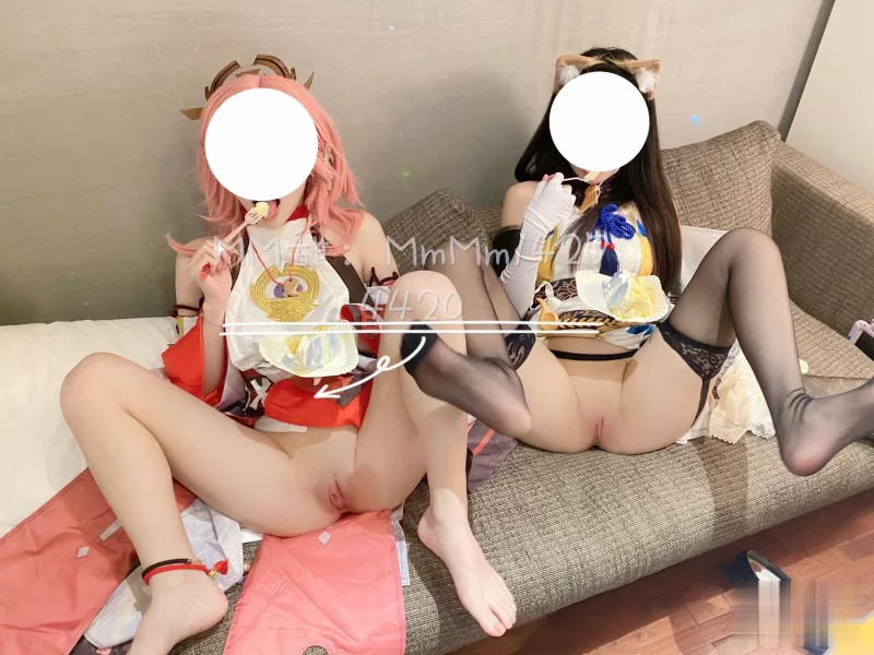 合法萝莉 [mm甜]帮金主爸爸打飞机、口交，中出的时候也很乖巧【56v311p+1.3G】