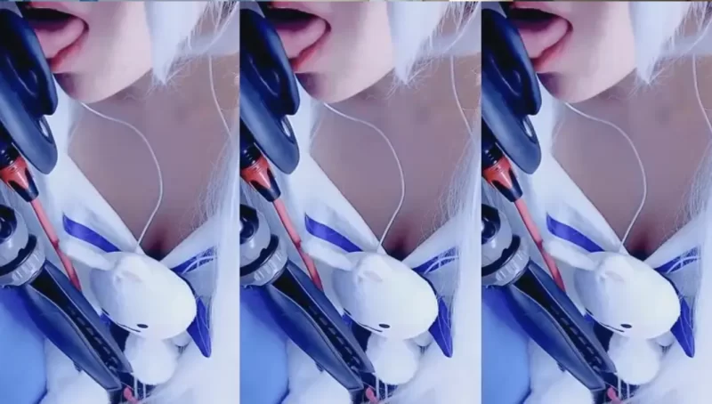 ASMR AMSR擦边主播Aki秋水 舔耳祖师爷最新福利视频合集至8月6日8【1+27G】
