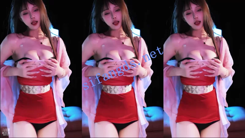 国产主播 [斗鱼]小美佳，9月最新擦边骚舞 4K精选【12V+1.11G】