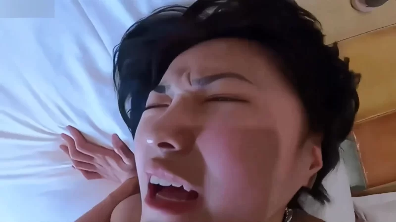 女大学生 真实约炮在线大学生-全程录制【v1+1.8g】