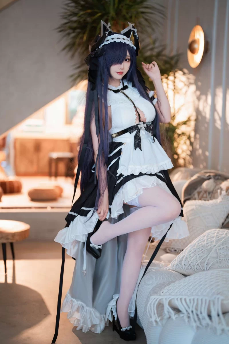 Cosplay 面饼仙儿 Vol.143 碧蓝航线 奥古斯特 女仆 [44P-572M][百度网盘]【44P+572M】