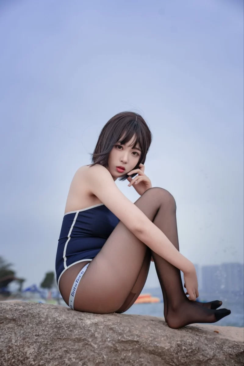国产coser 轩萧学姐  沙滩竞泳 [45P-68MB]【45P+68M】