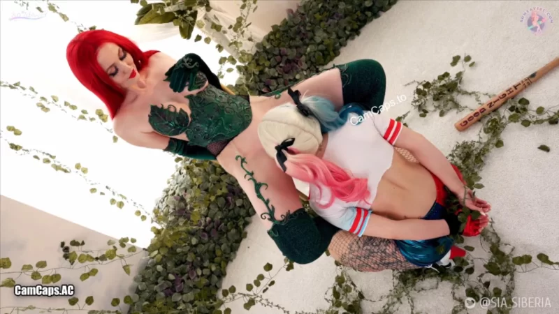 同性 Sia Siberia And Sonya Vibe cosplay lesbian【1v，4P+854】