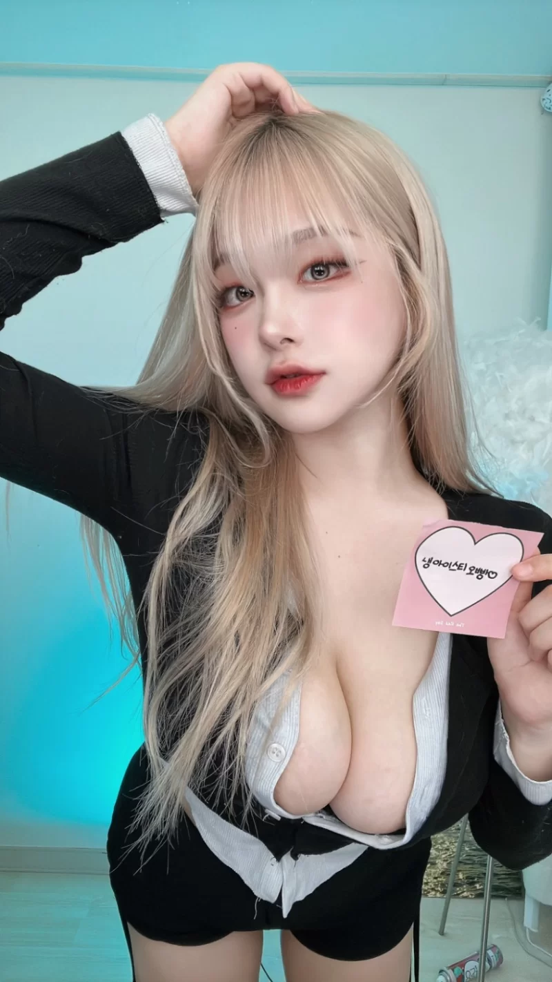 高颜值美女 韩国巨乳BJ youji5luv刘智敏粉丝打赏自拍【310p+910M】