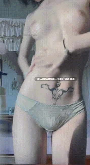 自拍 杭州露脸反差婊，美腿精神小妹[宋雯]收费私拍，自慰3P约炮，小母狗属性满格【1+600m】