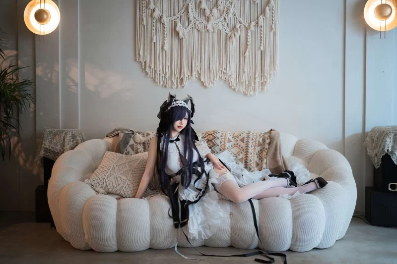 Cosplay 面饼仙儿 Vol.143 碧蓝航线 奥古斯特 女仆 [44P-572M][百度网盘]【44P+572M】