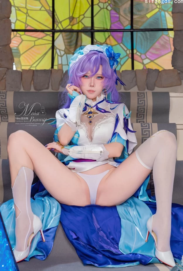 国产coser 咬一口兔娘 - 鸣潮 坎特蕾拉 抹油 106P+3V-769M【106P+3V+769M】