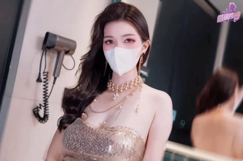 自拍 [狐不妖〗骚媚御姐穿着色气连体网袜黑丝高跟被干的翻【1v+667M】