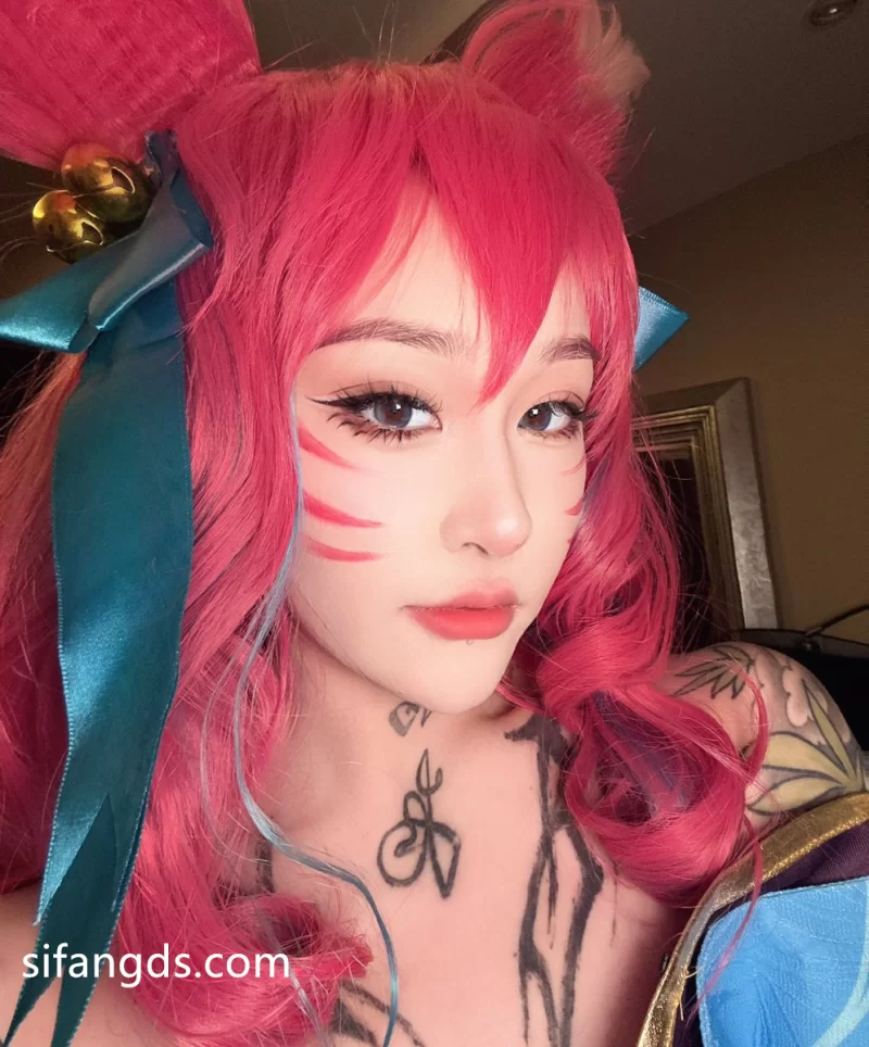 福利姬 [九条南无]超美露脸福利集coser 反差女神激情自慰插逼合集【22.1g+258V193p】