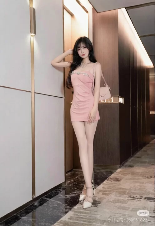 有撸点 小红书美女ai去衣4秒小视频【250视频+350mb】