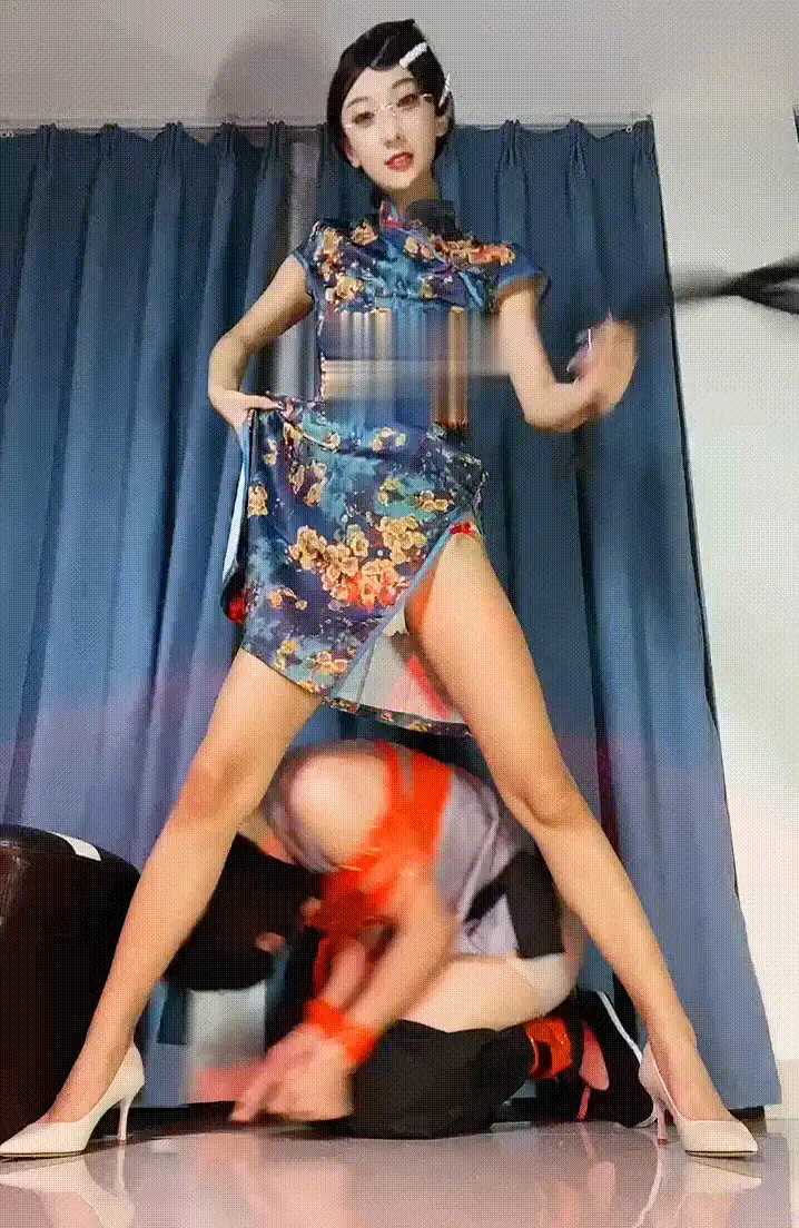 合集 丝足❤️懿神Sama（筱懿学姐）9月最新女仆的恋足主人【24v+17G】