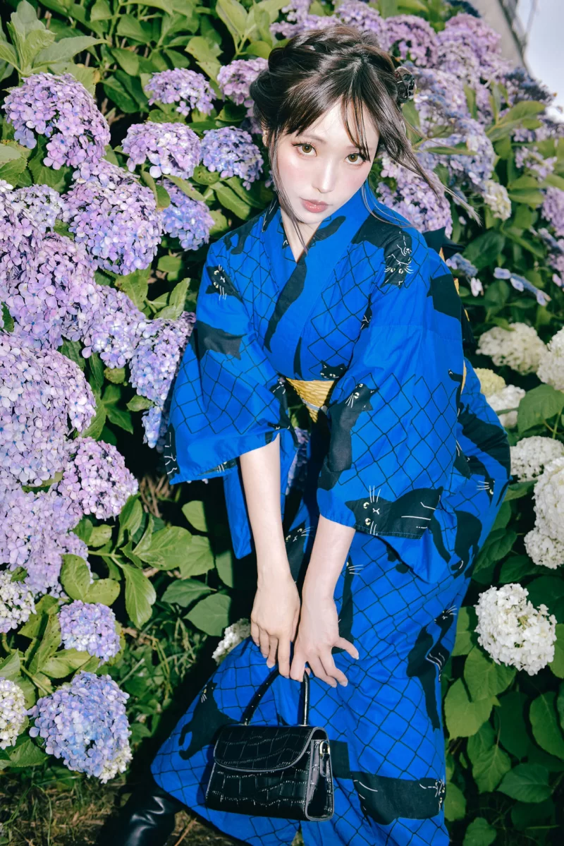 自拍 ElyEE子 NO.165 2025年06月订阅 June Set A Rainy Season Black Cat [38P4V-1【38P4V+122MB】