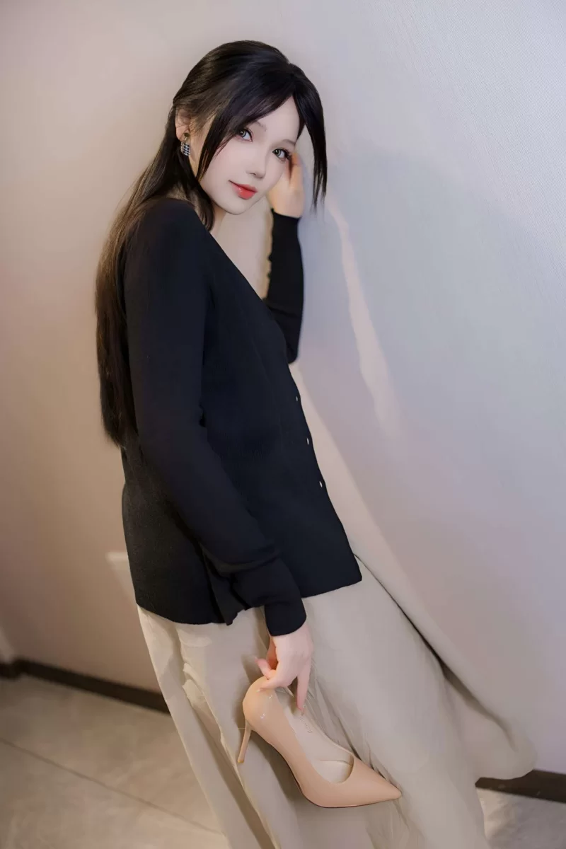 Cosplay 雪晴Astra Vol.079 OL大姐姐[87P3V-1.35G][百度网盘]【87P3V+1.35G】