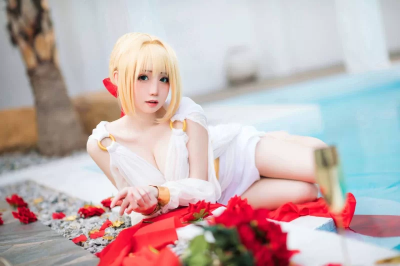 国产coser 焖焖碳 - FGO 尼禄睡裙【27P+239M】