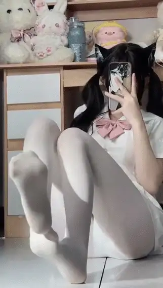 合法萝莉 抖音[温柔小猪]jk制服高跟黑丝白丝足诱惑门槛福利【13v+1.5G】