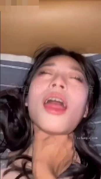 福利姬 顶级高颜值反差女 粉嫩乳尖勾魂夺魄自慰啪啪 各种高潮脸【1+450M】