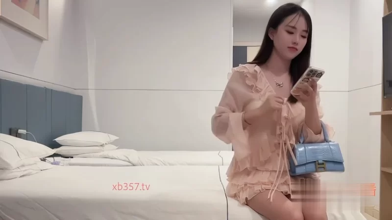 美女御姐 学生妹小哥吃药狠狠地长时间干她 高端极品尤物爆炸身材【v3+600m】