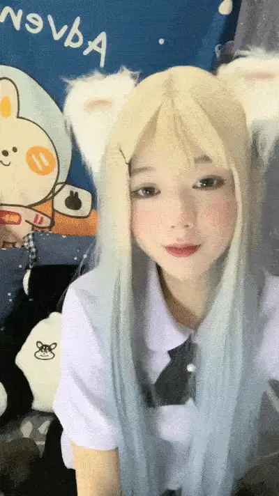 美女御姐 卡哇伊极品美少女jk装开档丝袜多毛骚逼塞跳蛋近距离特写【2+2588MB】