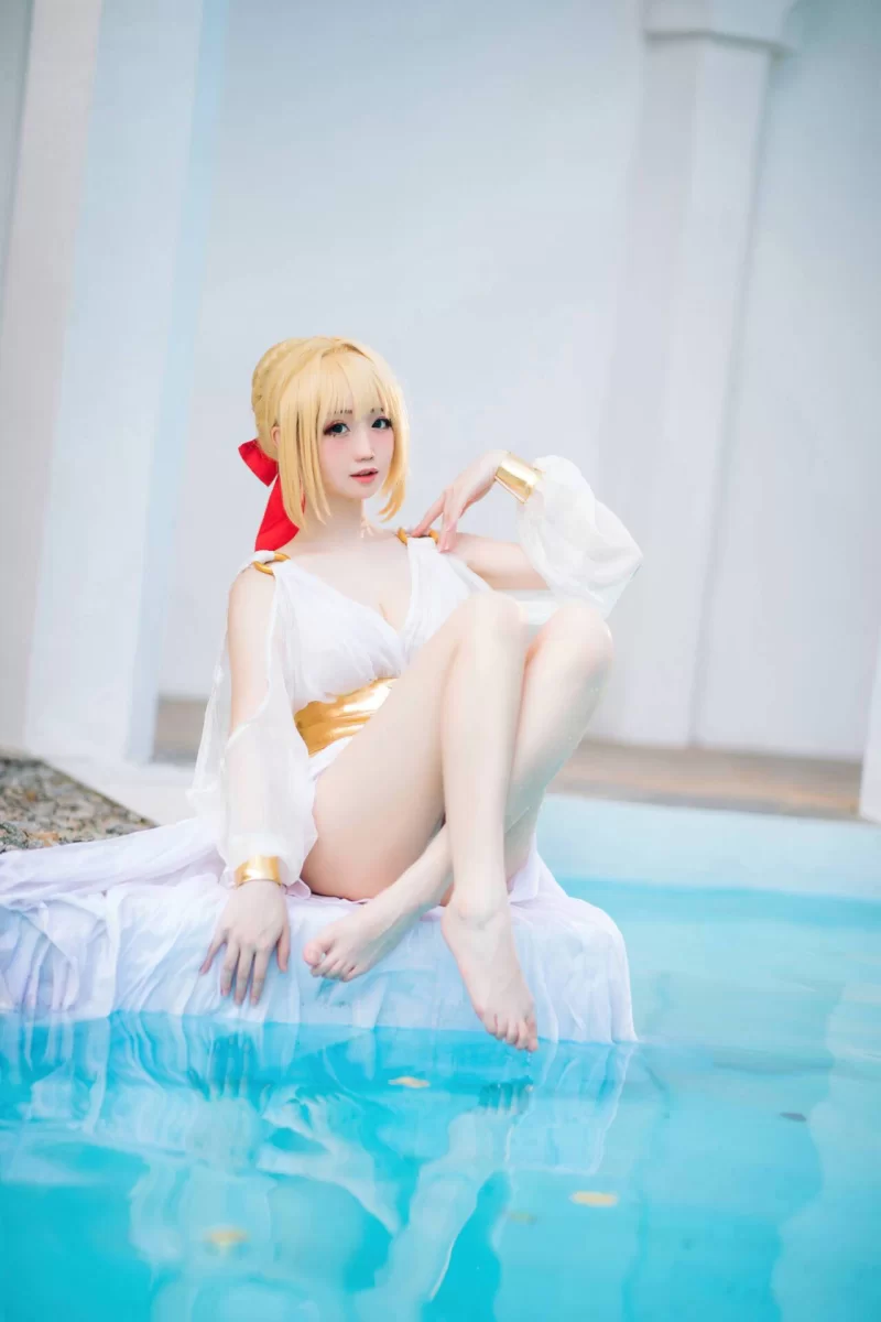 国产coser 焖焖碳 - FGO 尼禄睡裙【27P+239M】