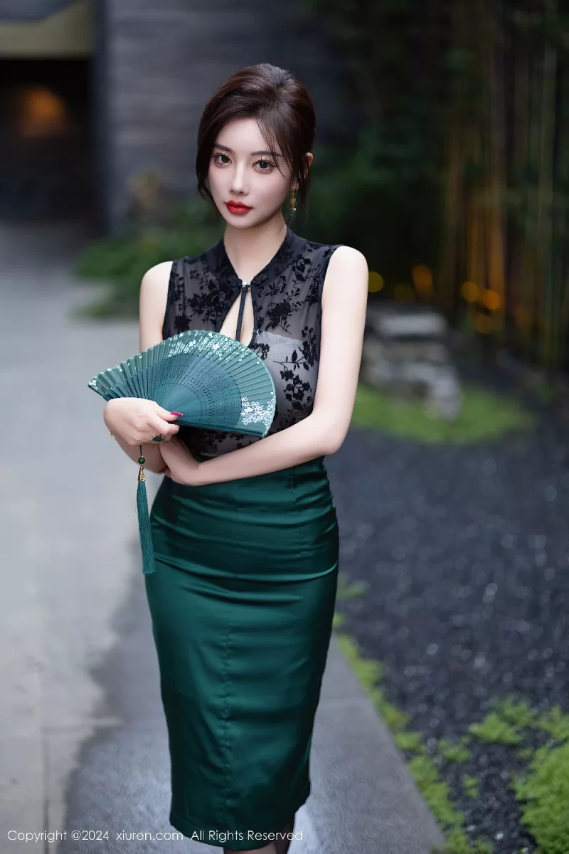 秀人网 杨晨晨 绿色筒裙韵味十足黑丝美腿【80P+632M】