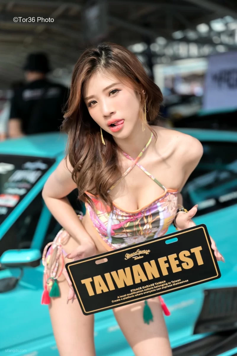 美女御姐 香港车模卢可瑶（COPY LO）Patreon “晚餐”级别订阅福利【252P10V+500MB】