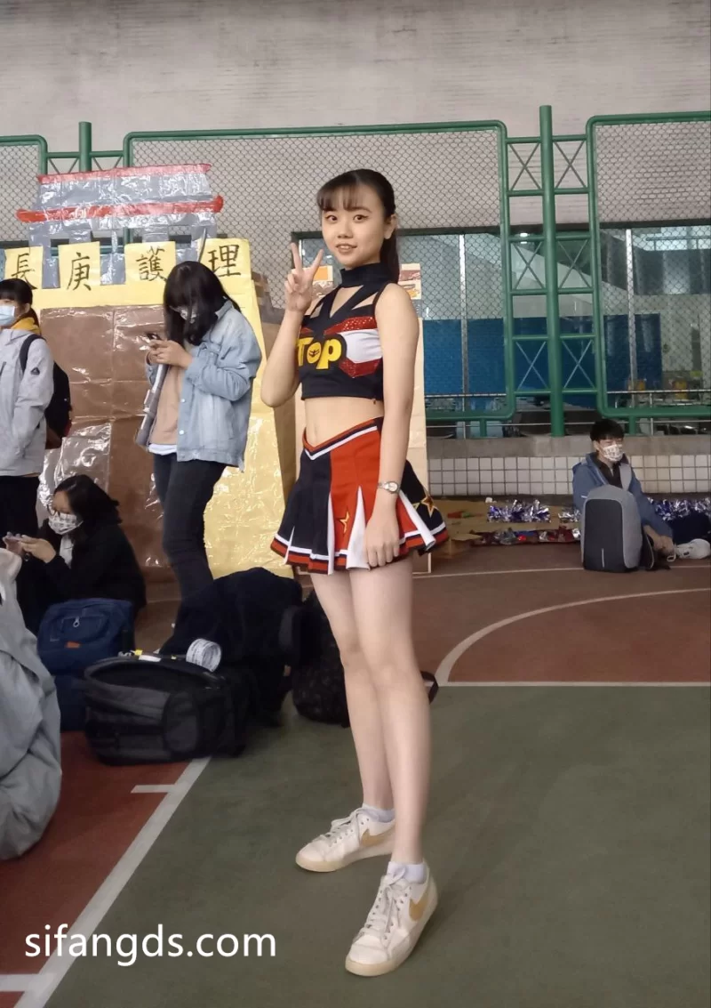 自拍 [重磅核弹]fabjous泄密群 8.20更新多位极品美女福利【91V+1.5G】