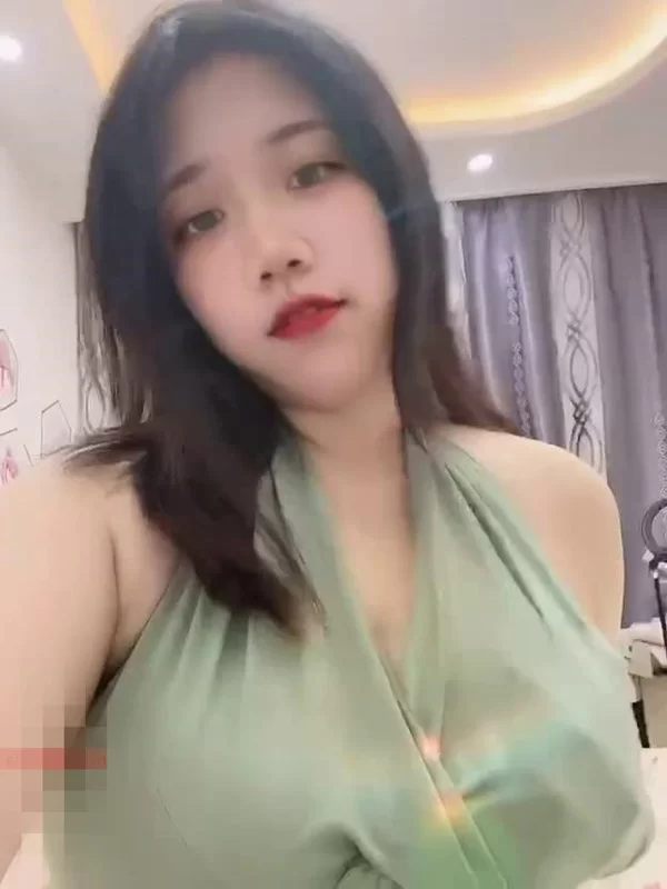 美女御姐 抖音[末世唧唧]极品八字奶，自舔自摸，大尺度掰逼展示【29V+417MB】
