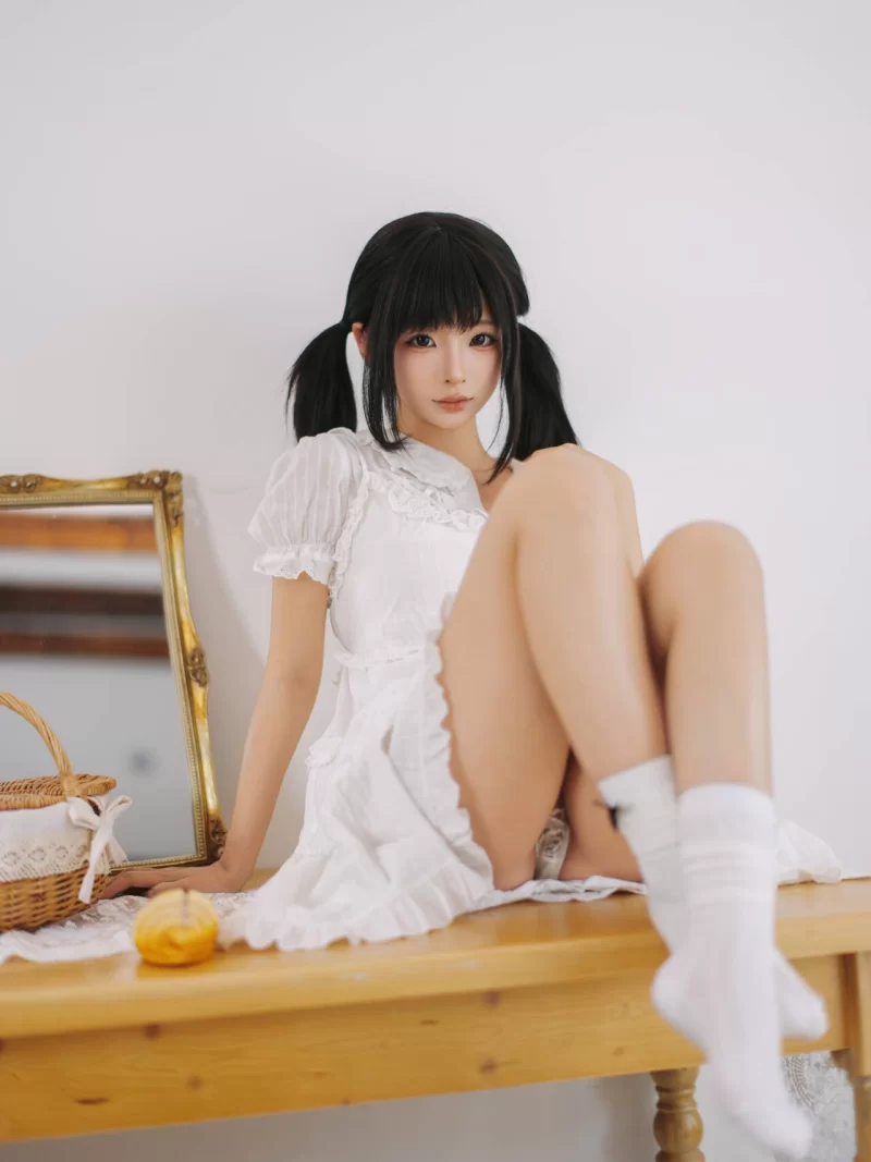 高颜值美女 蠢沫沫 - 8月自拍四套【166P+3.13G】