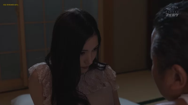 乱伦 骚货人妻给老公戴绿帽被公公狂舔【1v+5.4g】