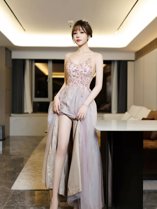 国产模特 秀人网 徐莉芝Booty 吊带轻纱晚礼服 肉丝白色内衣【101P+793M】