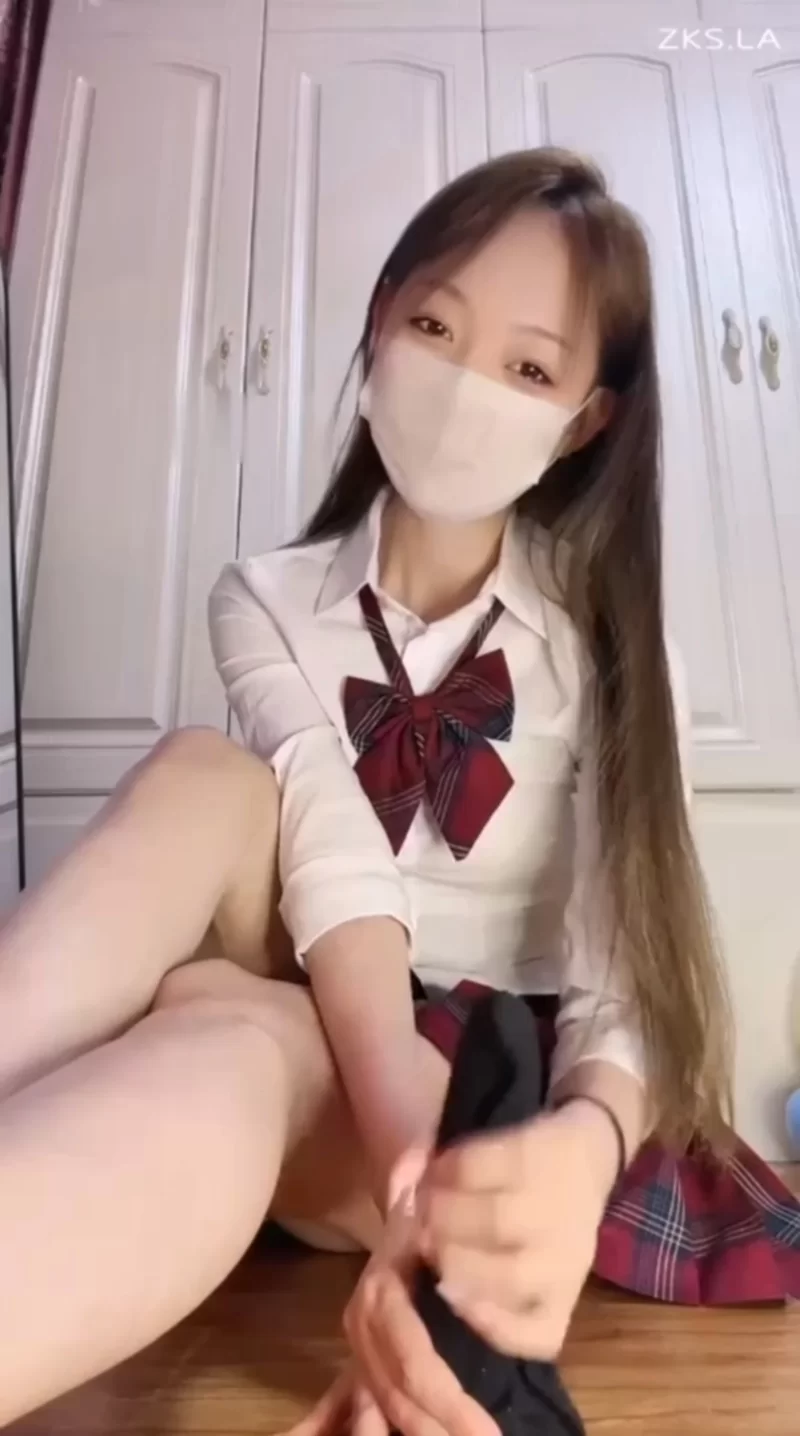 美腿/足控 楚楚 jk 黑袜 羞辱 撸管指挥 拍手控速 假鸡鸡 模拟撸管【1V+1.66GB】