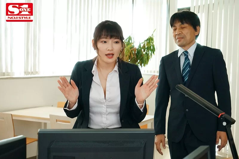 高颜值 SSIS-017 酔って目を覚ますと憧れのJカップ女上司 Uncensored 【1V+2250M】