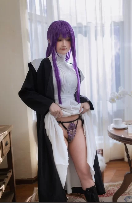 国产coser [COSPLAY带视频][三度_69] 菲伦+小师姐 [161P-7V]【1+2.14G】