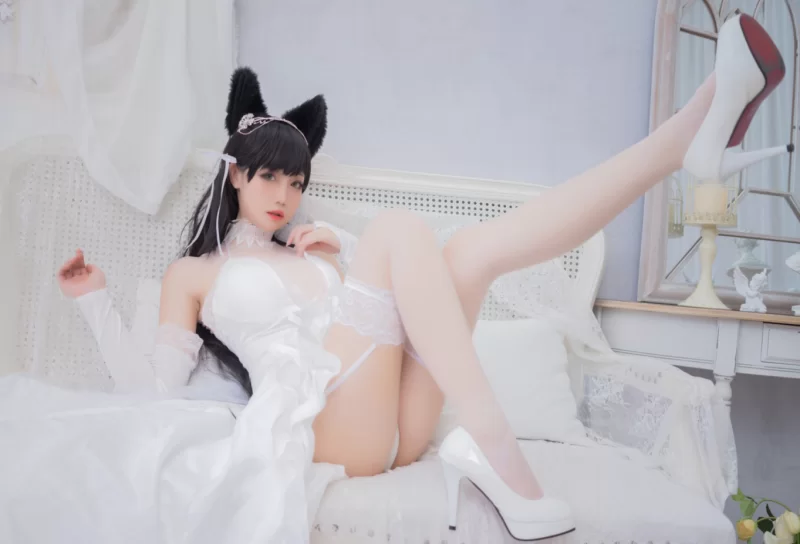 Cosplay 焖焖碳_爱宕 花嫁 [20P]【20P+300m】