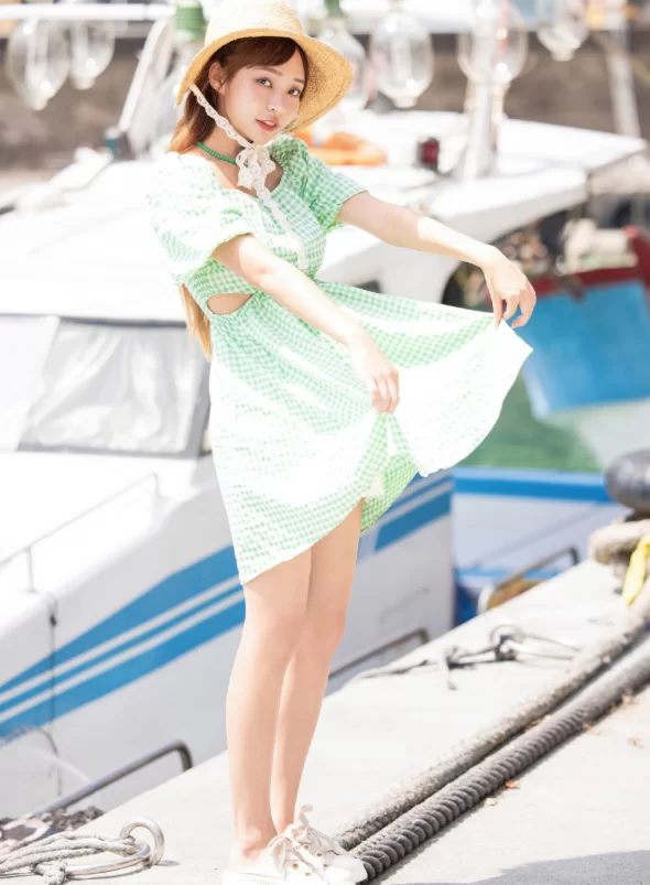 国产模特 台湾E杯女神 林襄Mizuki 写真集 襄水I【56P+231M】