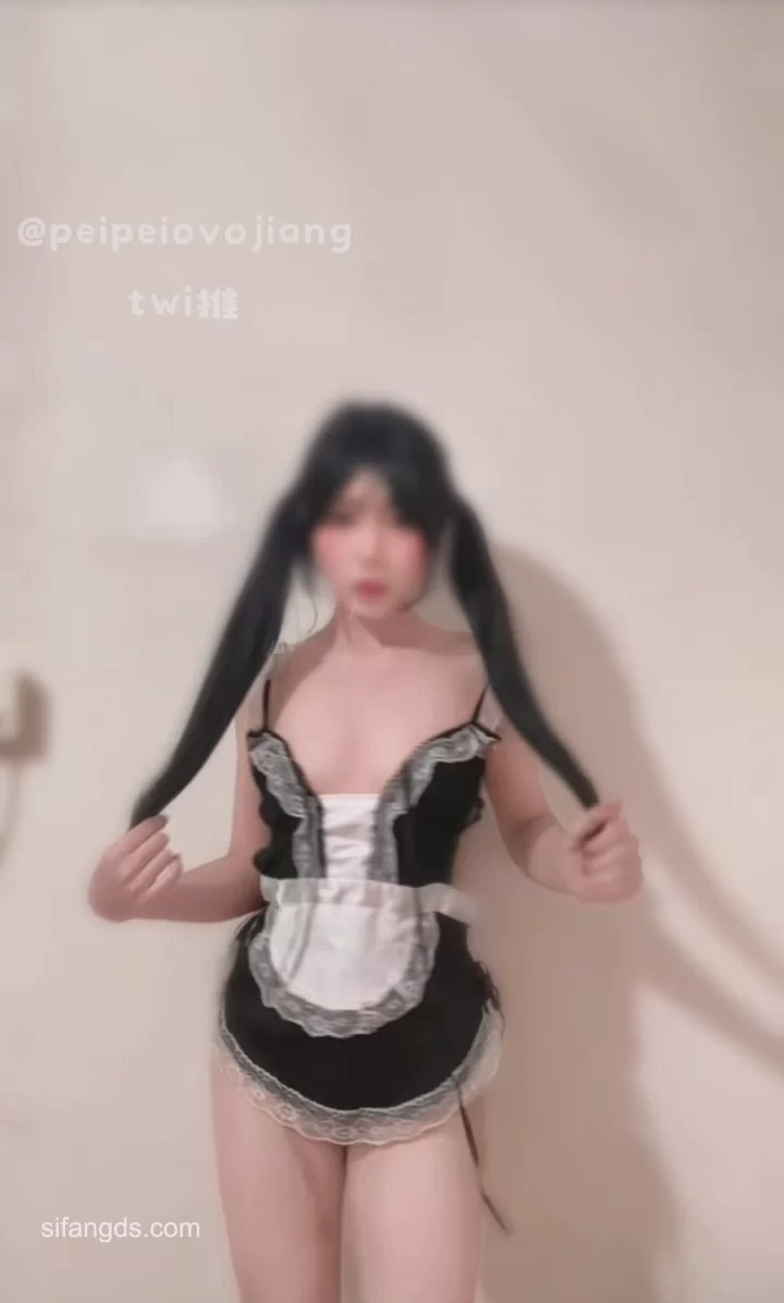 福利姬 ❤️推特新晋无毛萝莉❤️霈宝  私人定制裸舞合集【14v+735M】
