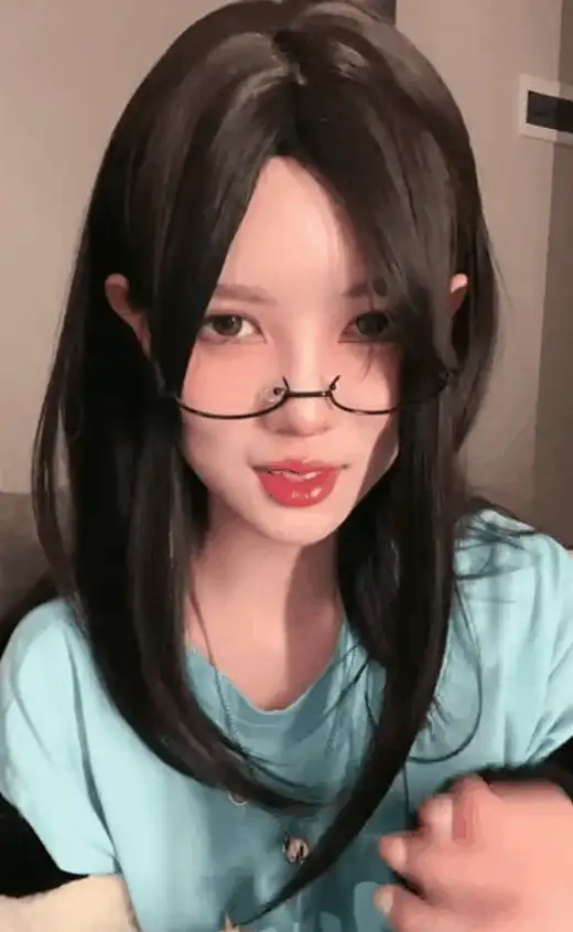合集 玩物美女主播托尔（现改名美伢）红绿灯玉足合集【80v+28.9g】