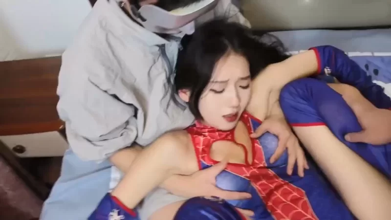 SM 树屋轻调 - [sm调教]女超人为解救朋友 被强操轮番凌辱【1V+682MB】
