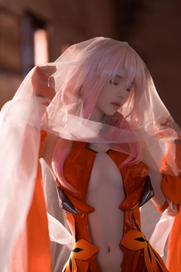 Cosplay 樱桃喵_罪恶王冠 楪祈 [48P+3V]【48P+3V+1g】