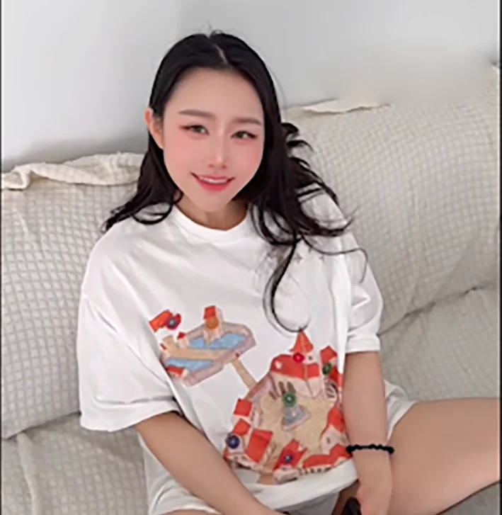 福利姬 网黄汐梦瑶作品 调皮的妹妹 化身淘气妹妹秘密勾引色诱哥哥【1+400M】