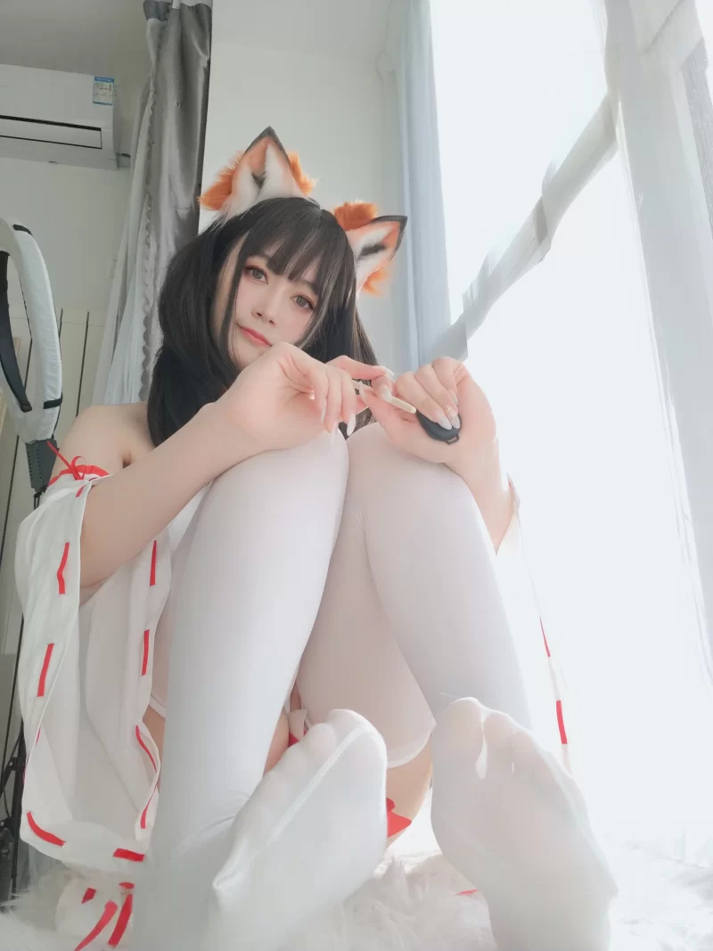 Cosplay 白银81 - 神社小狐狸【93P7V+600M】
