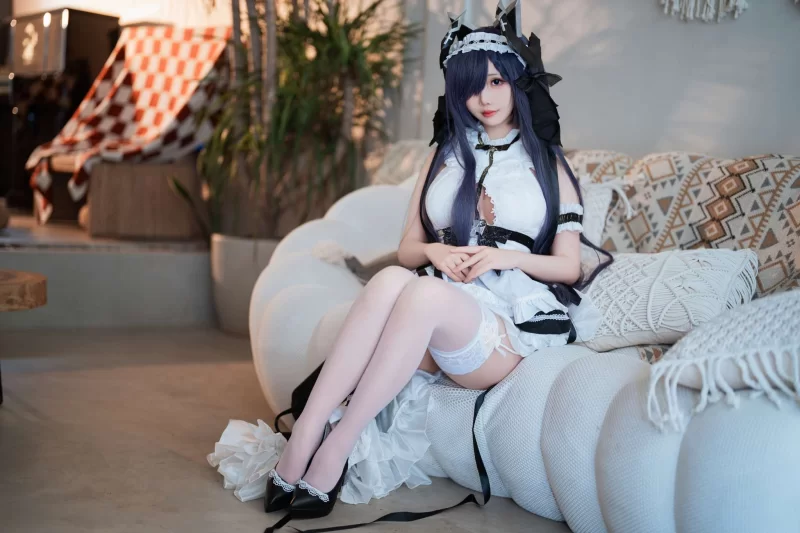 Cosplay 面饼仙儿 Vol.143 碧蓝航线 奥古斯特 女仆 [44P-572M][百度网盘]【44P+572M】
