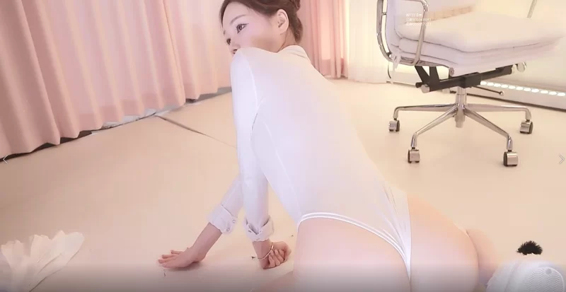 高颜值 韩国19+美女主播BJ imissy0u 8月裸舞诱惑【7v+1.4g】