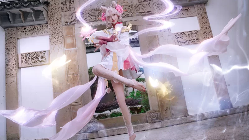 国产coser 露兒大魔王 - 王者荣耀 嫦娥拒霜思【17P+69M】