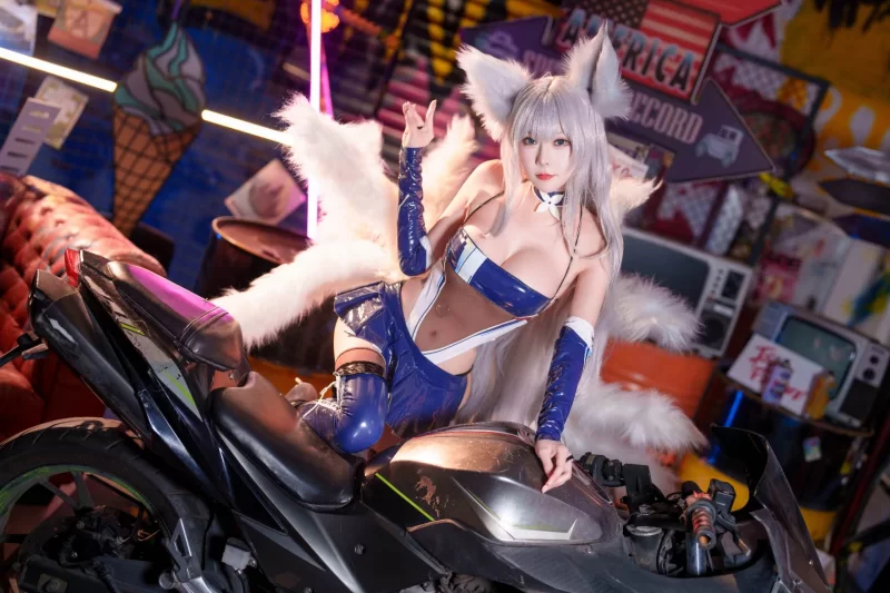 国产coser 香草喵露露 - 2025年01月舰长 信浓赛车【12P1V+1.15G】