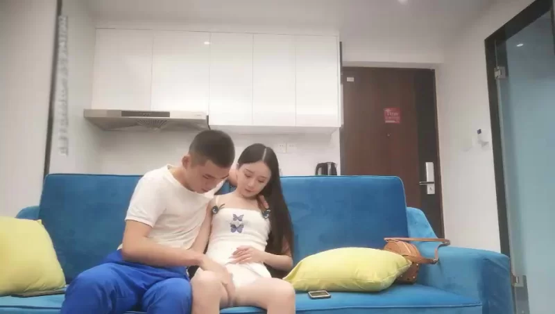 美女御姐 千人斩星选包臀裙长发花臂纹身妹子沙发上操舔弄口交上【2+381MB】